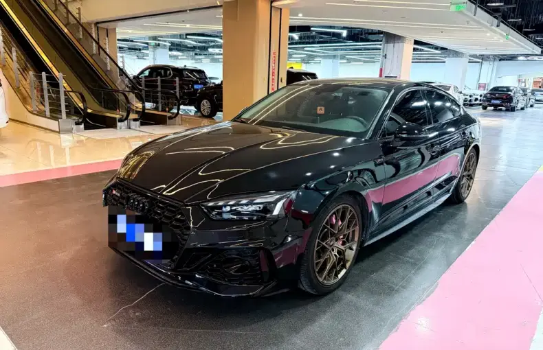 Audi A5 (Import) 2018 из Китая