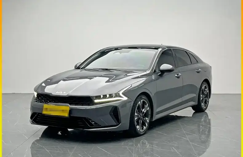 Kia K5 2023 из Китая