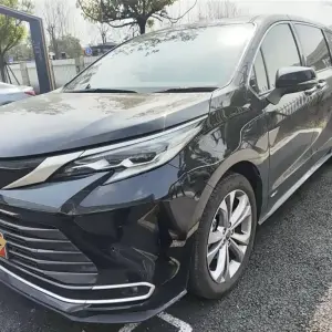 Toyota Sienna 2025 из Китая
