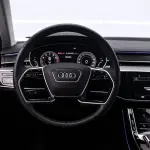 Audi A8 2021 286 л.с. 286 л.с. 286 л.с. из Китая