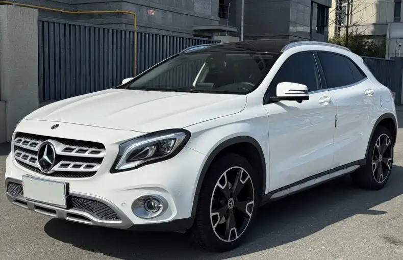 Mercedes-Benz GLA 2018 из Китая