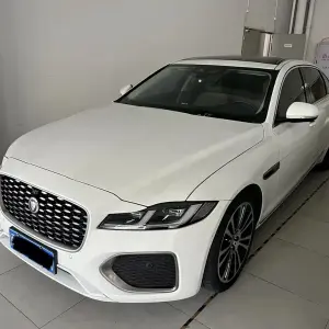 Jaguar XFL 2023 250 л.с. 250 л.с. из Китая