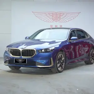 BMW 5 Series 2024 из Китая