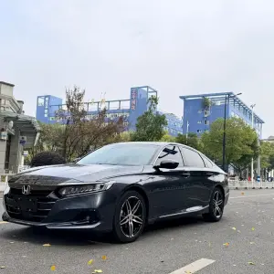 Honda Accord 2023 194 л.с. 194 л.с. 194 л.с. 194 л.с. 194 л.с. 194 л.с. из Китая