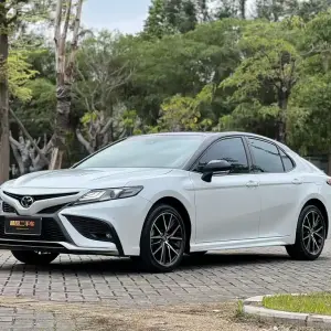 Toyota Camry 2023 из Китая