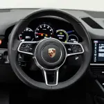Porsche Cayenne 2020 340 л.с. — лот 57816567 из Китая
