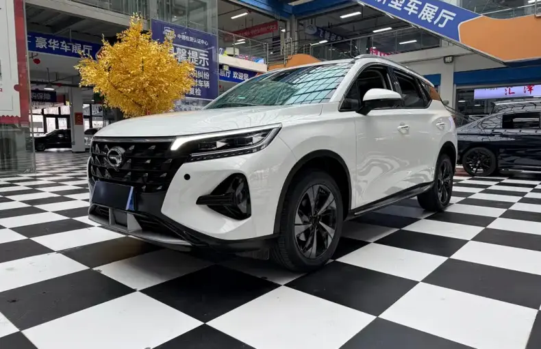 GAC Motor Trumpchi GS4 2022 из Китая