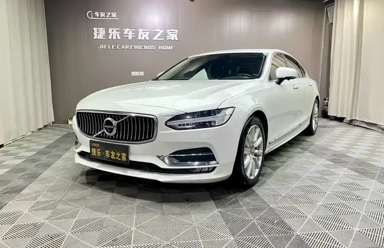 Volvo S90 2020 из Китая