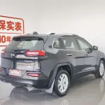 Jeep Cherokee 2016 175 л.с. 175 л.с. из Китая