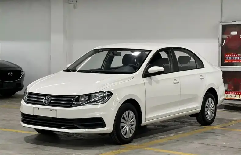 Volkswagen Santana 2023 из Китая