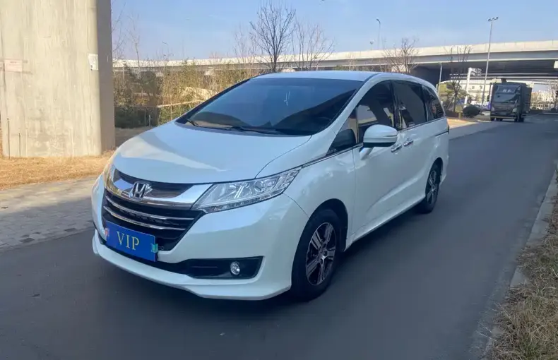 Honda Odyssey 2018 из Китая