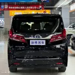 Toyota Alphard 2022 из Китая