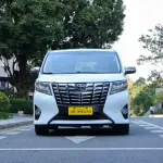 Toyota Alphard 2018 из Китая