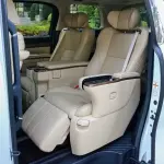 Toyota Alphard 2018 из Китая