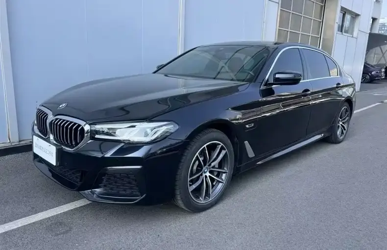 BMW 5 Series New Energy 2023 из Китая
