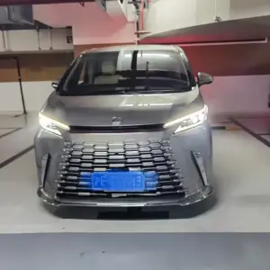 Lexus LM 2025 367 л.с. 367 л.с. 367 л.с. из Китая