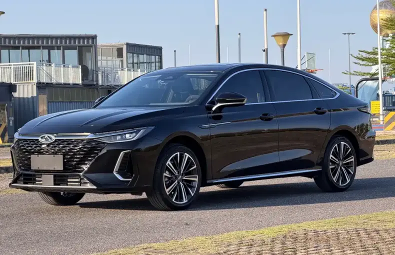 Chery Arrizo 8 2026 из Китая