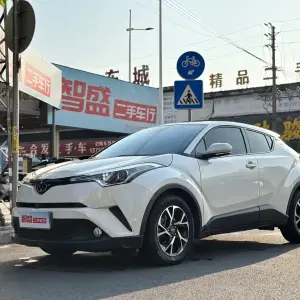 Toyota C-HR 2020 из Китая