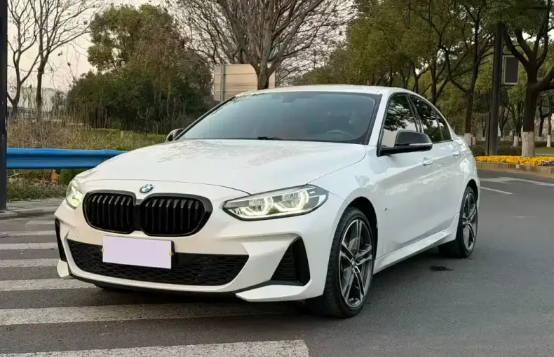 BMW 1 Series 2021 из Китая