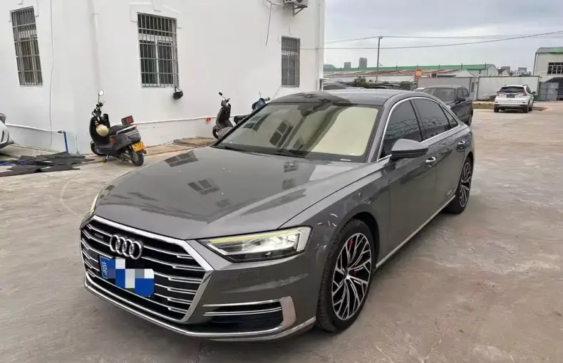 Audi A8 2018 из Китая