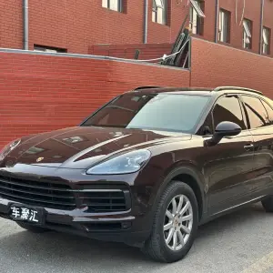 Porsche Cayenne 2018 из Китая