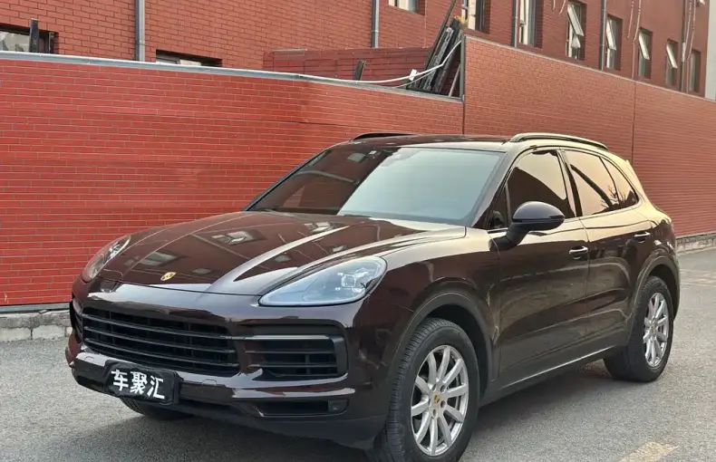Porsche Cayenne 2018 из Китая