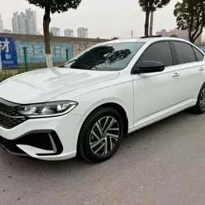 Volkswagen Lavida 2023 из Китая