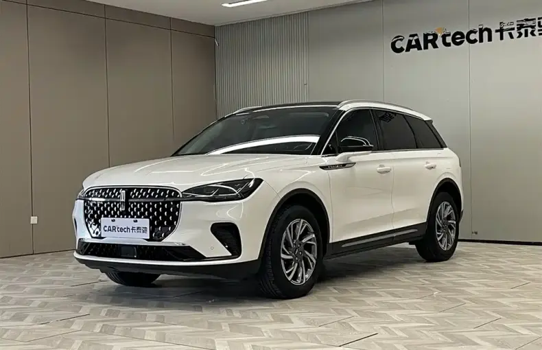 Lincoln Corsair 2023 из Китая