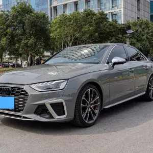Audi S4 2021 из Китая