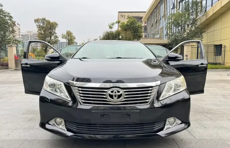 Toyota Camry 2012 из Китая