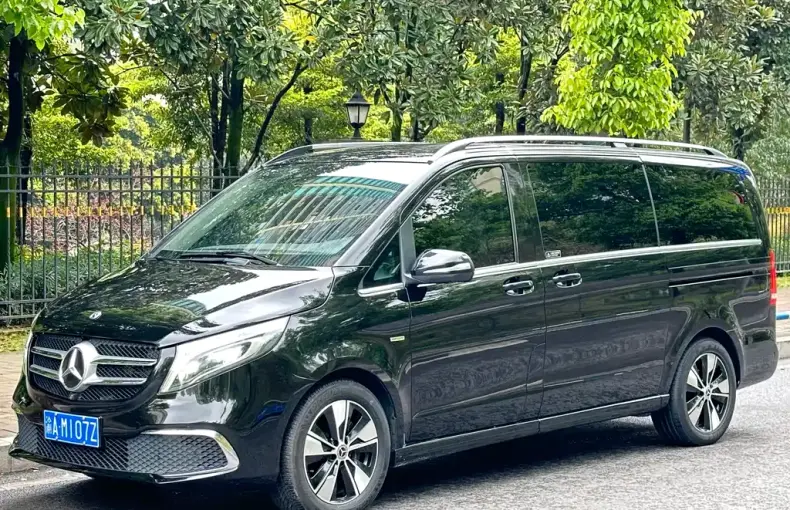 Mercedes-Benz V-Class 2021 из Китая