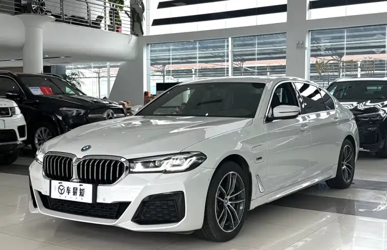 BMW 5 Series New Energy 2022 из Китая