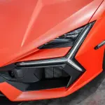 Lamborghini Revuelto 2026 из Китая