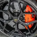 Lamborghini Revuelto 2026 из Китая