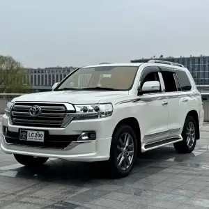 Toyota Land Cruiser 2019 из Китая