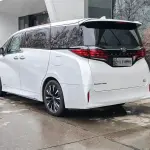 Toyota Alphard 2024 из Китая