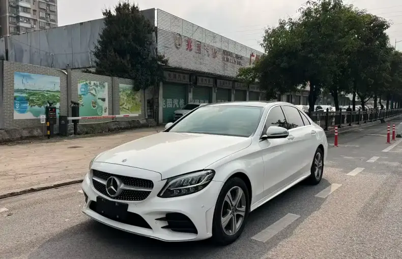 Mercedes-Benz C-Class 2021 из Китая