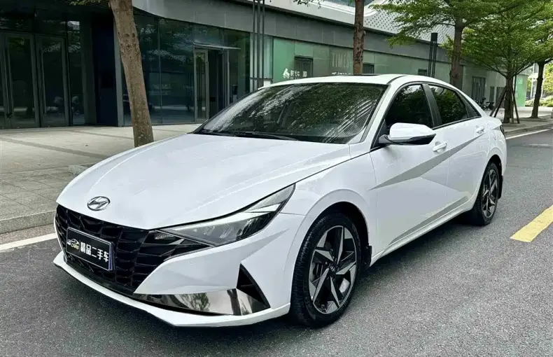 Hyundai Elantra 2021 из Китая