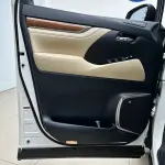 Toyota Alphard 2015 из Китая