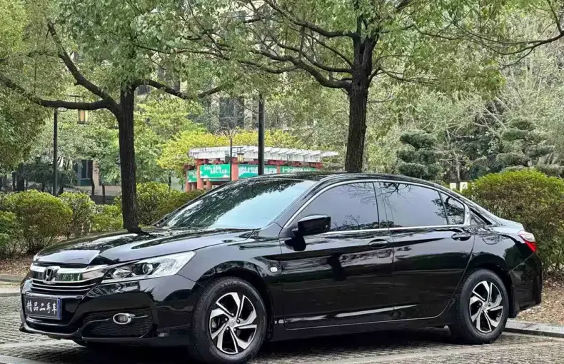 Honda Accord 2016 из Китая