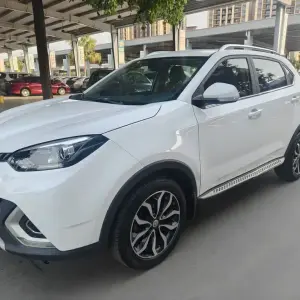 MG MG GS 2016 из Китая