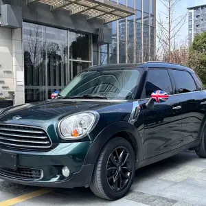 MINI Mini Countryman 2014 из Китая