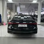 Audi A7L 2024 из Китая