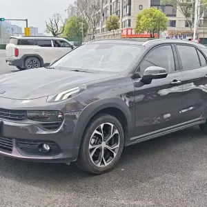 Lynk & Co 02 2020 из Китая