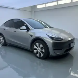 Tesla Model Y 2023 из Китая