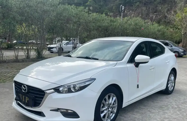 Mazda 3 Axela 2019 из Китая