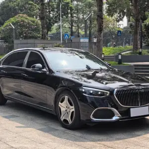 Mercedes-Benz S-Class 2023 из Китая