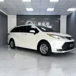 Toyota Sienna 2022 из Китая