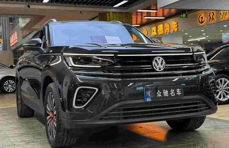 Volkswagen Tavendor 2023 из Китая