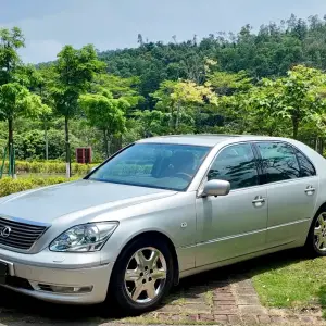 Lexus LS 2005 из Китая